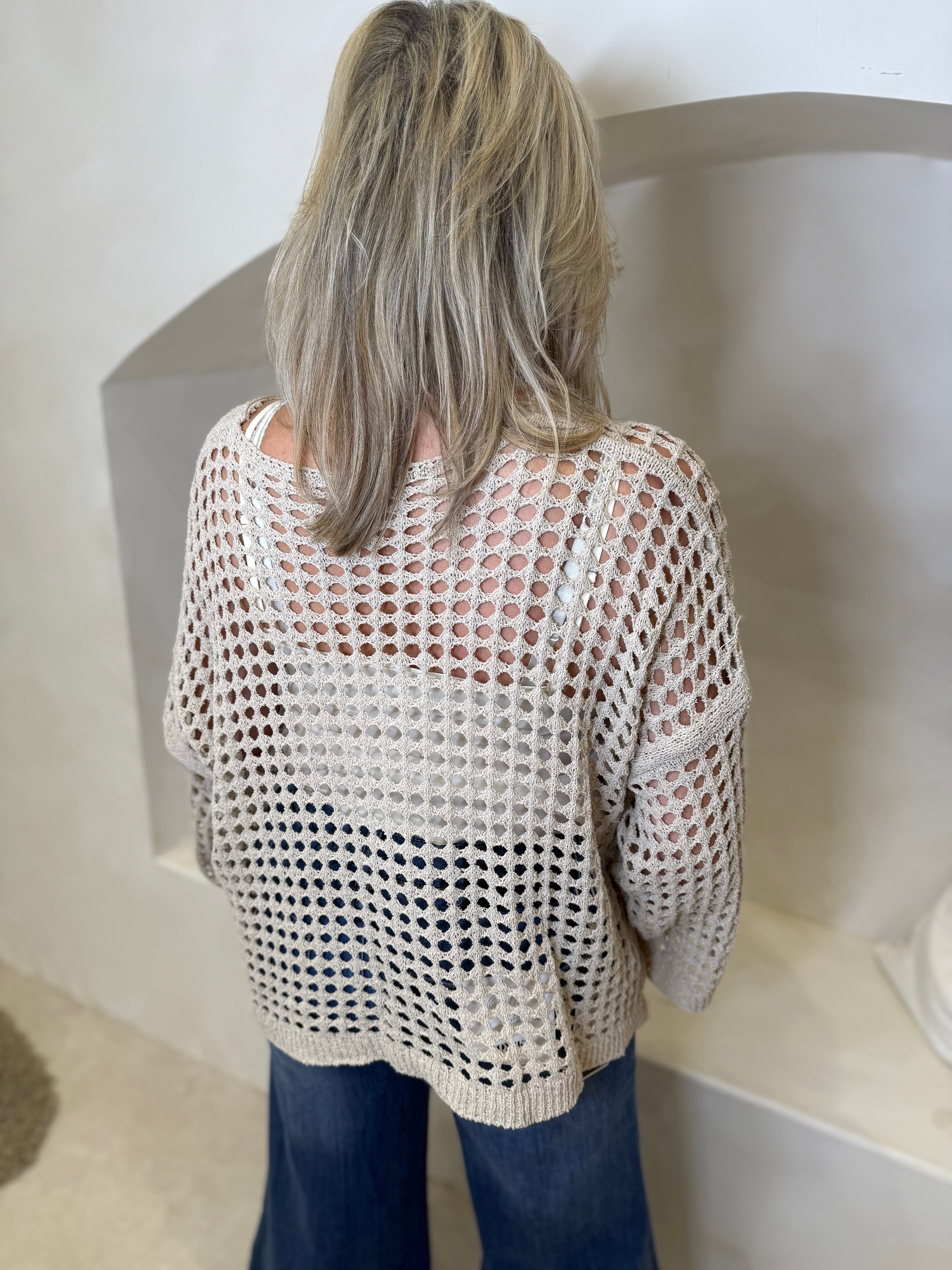 London top in beige Secondary image