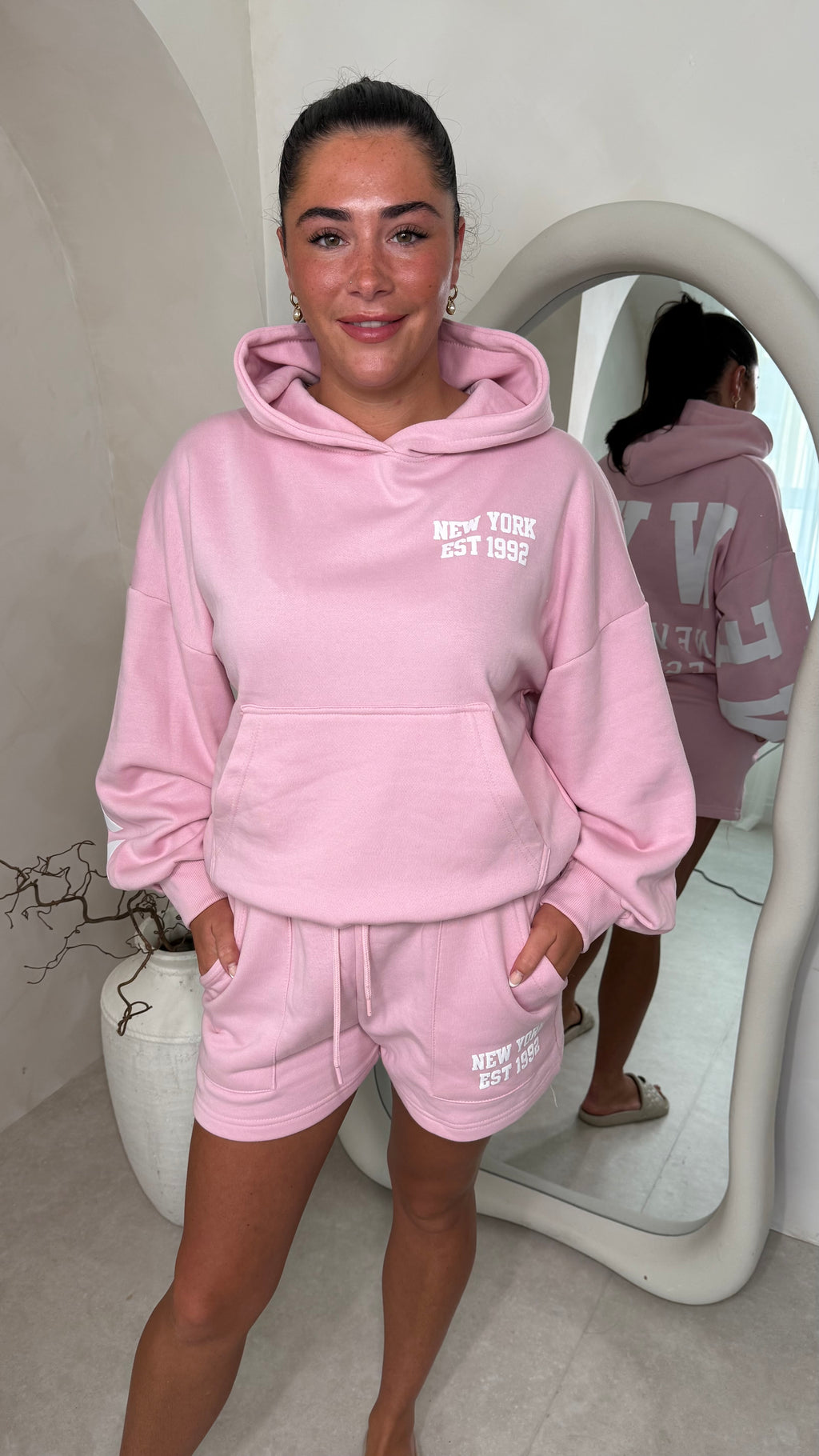New York set in pink