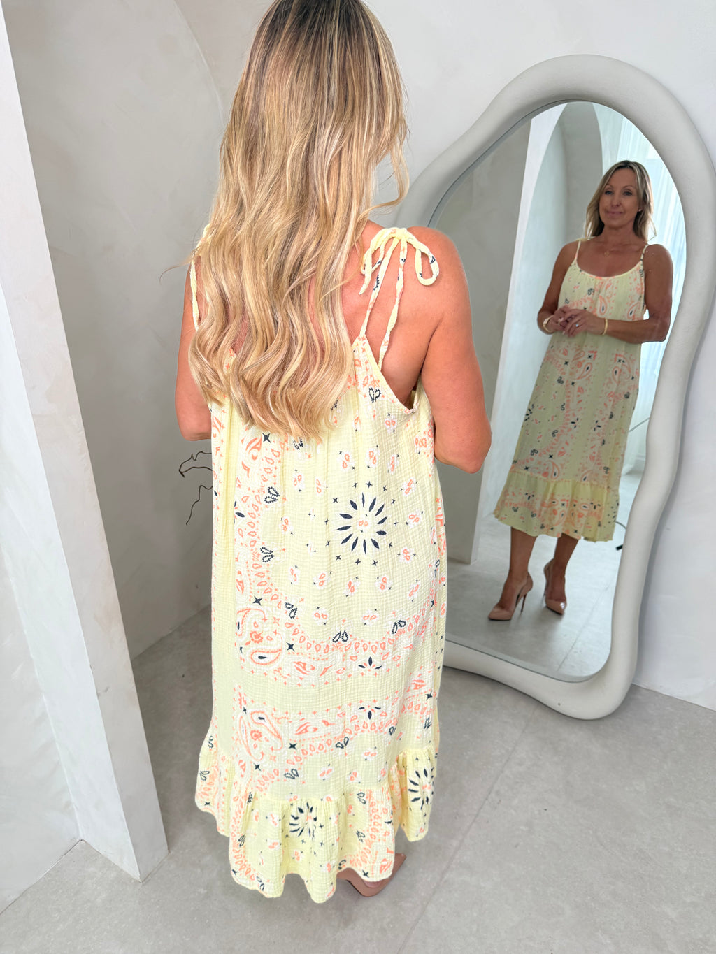 Hankie dress in lemon