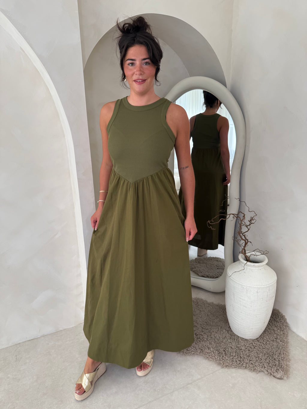 City dress in khaki