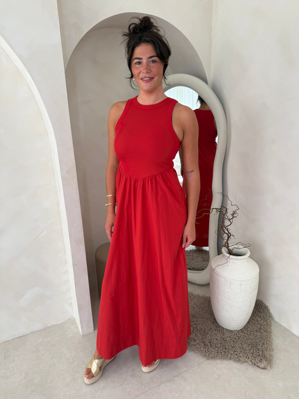 City dress in red