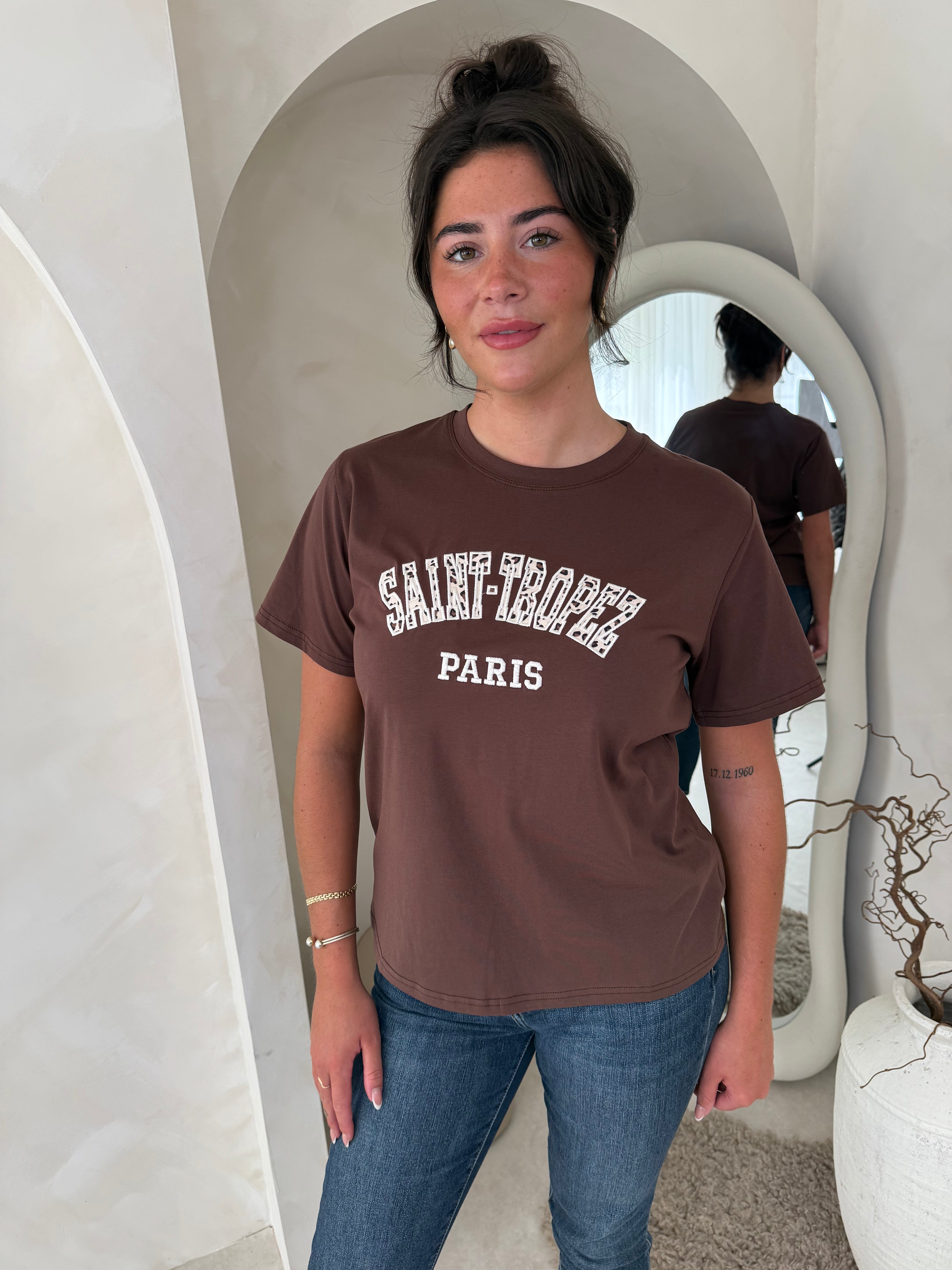 Saint Tropez t-shirt in chocolate Main image