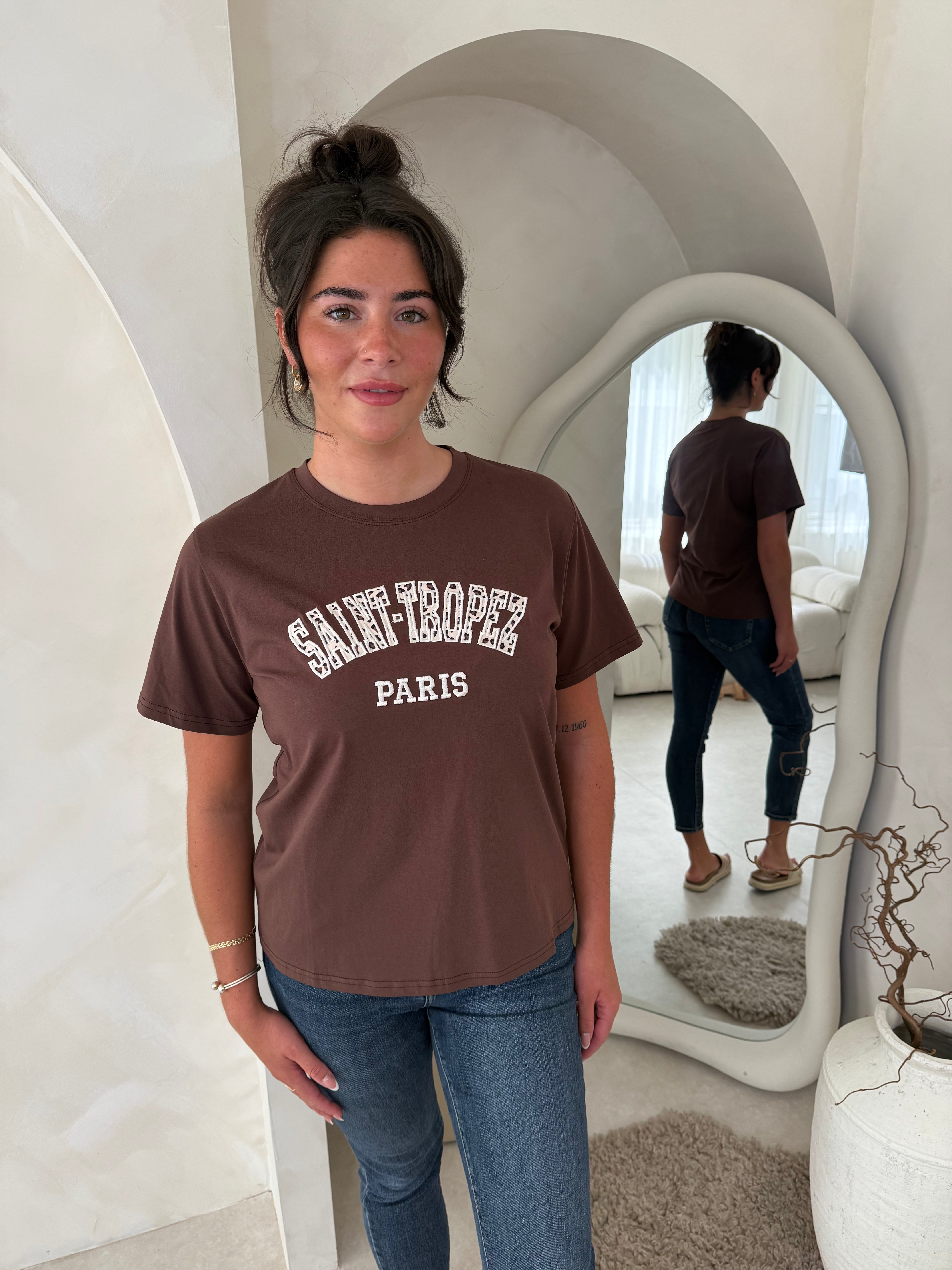 Saint Tropez t-shirt in chocolate Secondary image