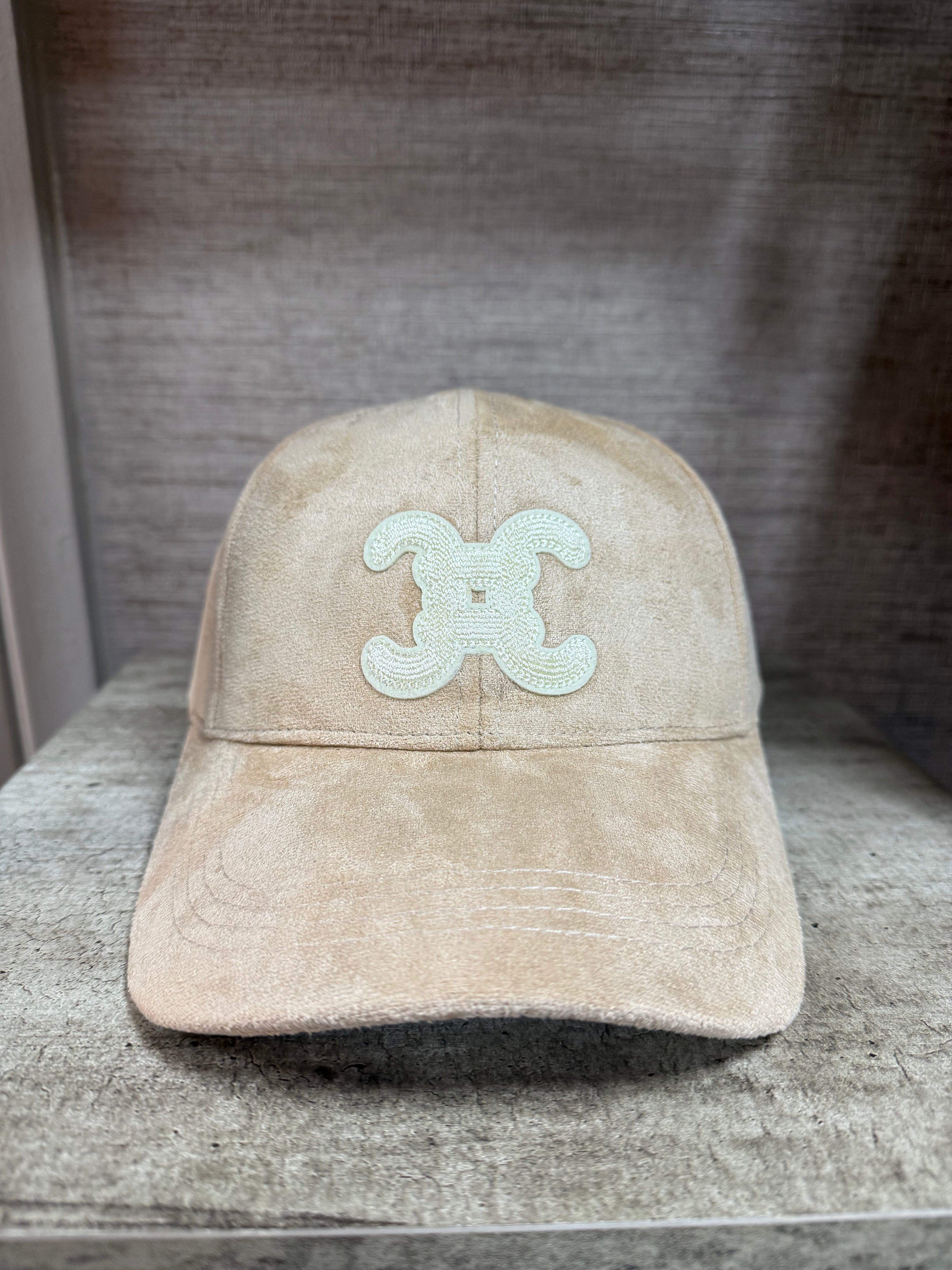 Lowe cap in cream
