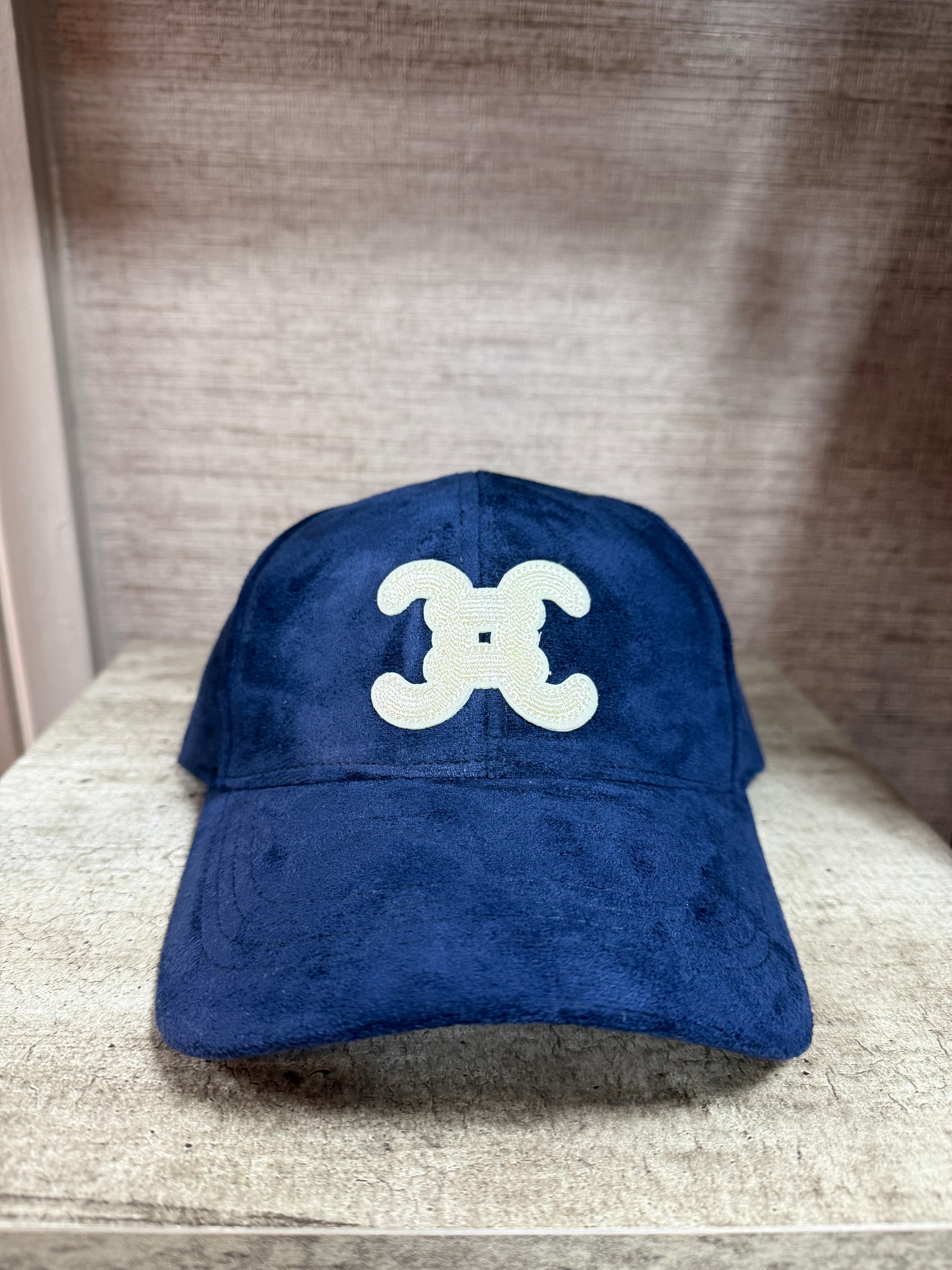 Lowe cap in navy